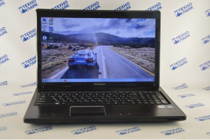 Lenovo G570 (Intel B970/4Gb/500Gb/AMD 6370m/DVD-RW/15.6/Win 7)