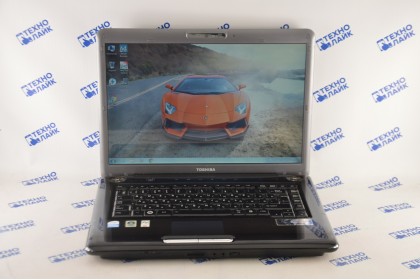 Toshiba Satellite A300 (Intel T2390/3Gb/320Gb/Intel GMA X3100/DVD-RW/15.4/Win 7)
