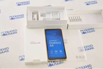 Samsung Galaxy A8 2018 Gold Новый!