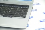 Samsung NP-R730 (Intel i3-350m/4Gb/500Gb/Nvidia 310m/DVD-RW/17.3/Win 7)