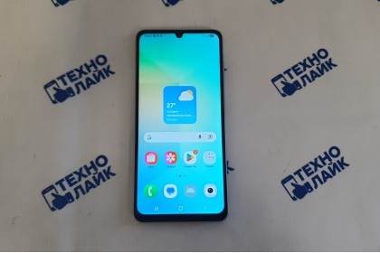 Samsung Galaxy A06 4Gb/64Gb голубой SM-A065F/DS б/у