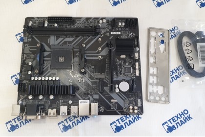 Материнская плата  Gigabyte B450M S2H б/у